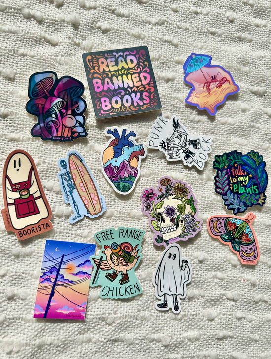 SHOP Liadelyonart - stickers, magnets, prints, art, and more! – Lia de ...